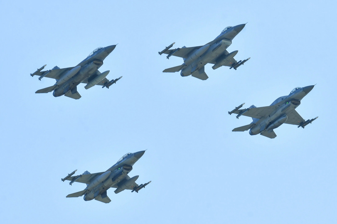 F-16 fighter jets land in Ukraine to bolster defence against Russia