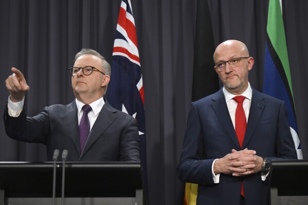 Australia lifts terrorism threat level from ‘possible’ to ‘probable,’ but says no specific threat