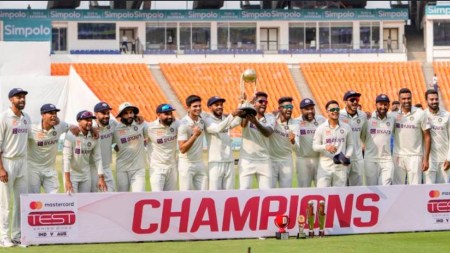 India have every chance of making it a hat-trick: Ravi Shastri responds to Ricky Ponting’s claim of Australia winning Border Gavaskar Trophy in November