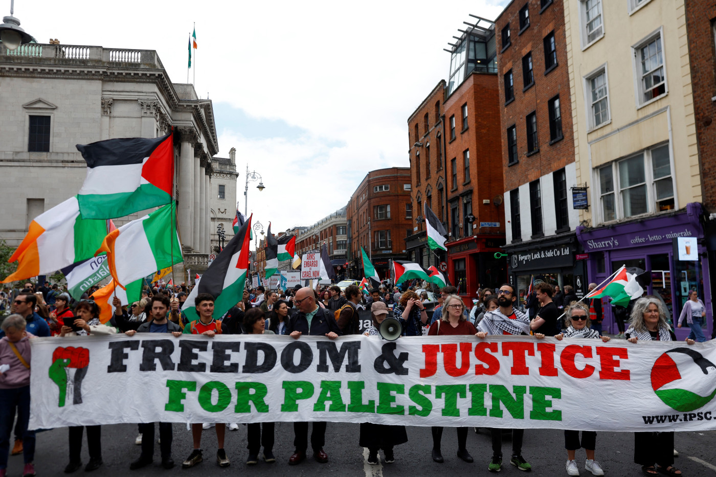 Under the radar, Ireland is helping illegal Israeli settlements do business