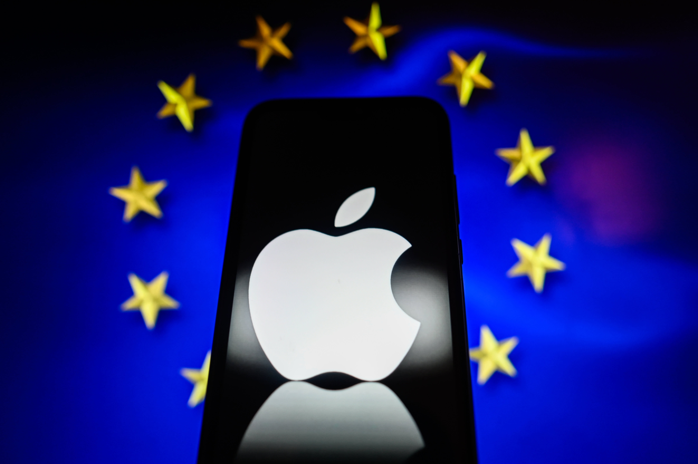 Apple loses EU court battle over 13 billion euro tax bill in Ireland